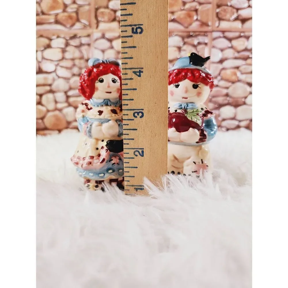 Raggedy Ann & Andy Salt & Pepper Shaker Set - Apple